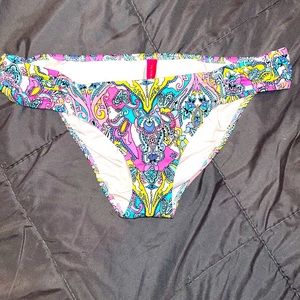Beautiful Victoria’s Secret bathing suit bottoms